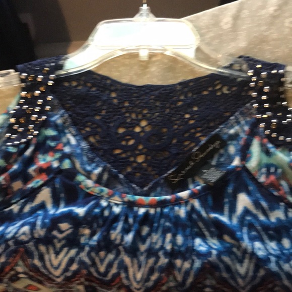 Sleeveless top - Picture 4 of 5